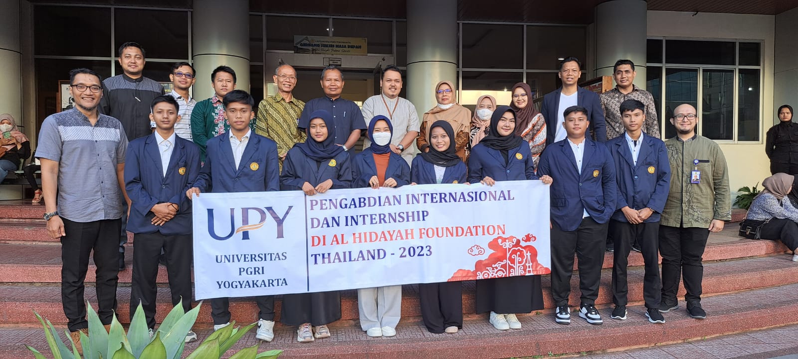 INTERNSHIP DAN PENGABDIAN INTERNASIONAL UPY DI THAILAND