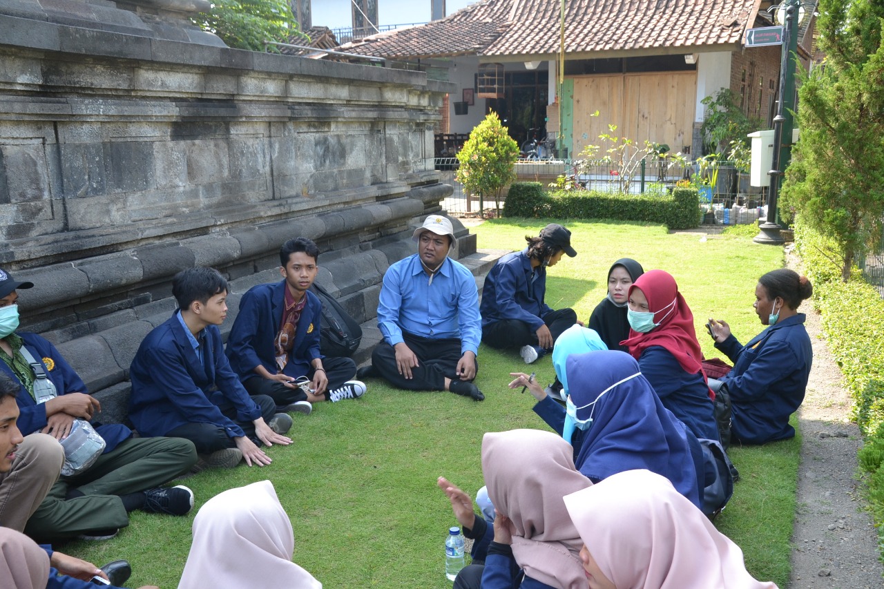 Kajian Mataram Kuno, Mahasiswa Prodi Sejarah Lawatan ke 3 Candi Budha