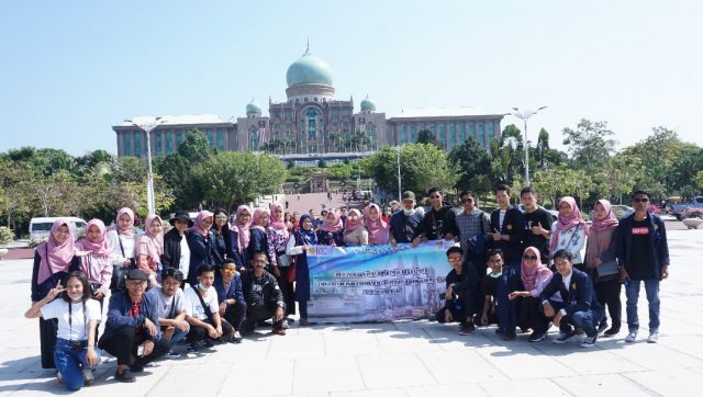 Sejumlah Mahasiswa UPY Laksanakan KKL di Malaysia