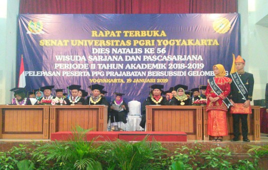 Universitas PGRI Yogyakarta Mewisuda 397 Mahasiswa