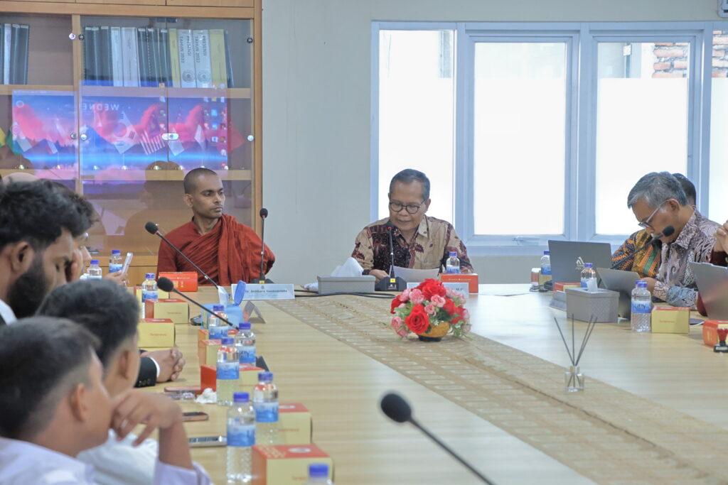 UPY dan Eurasian Campus Sri Lanka Perkuat Kolaborasi Internasional melalui MoU dan Guest Lecturer