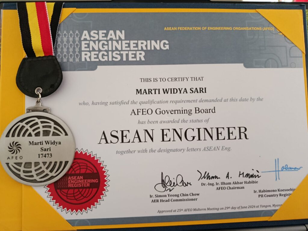 Dr. Marti Widya Sari Raih Rekognisi Internasional sebagai ASEAN Engineer dan Medali Kehormatan dari AFEO